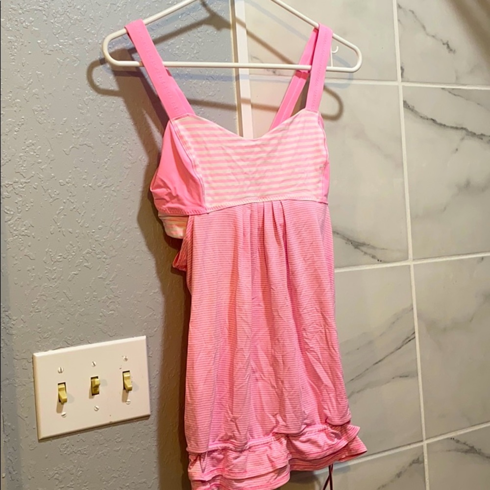 Lululemon tank top